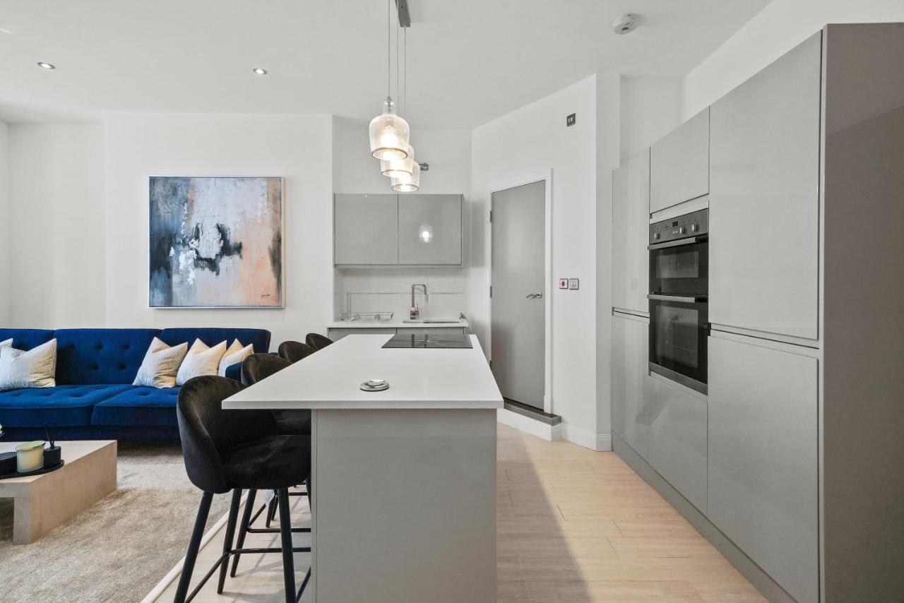 Vikings Duplex Apartment City Centre With Free Parking York Bagian luar foto