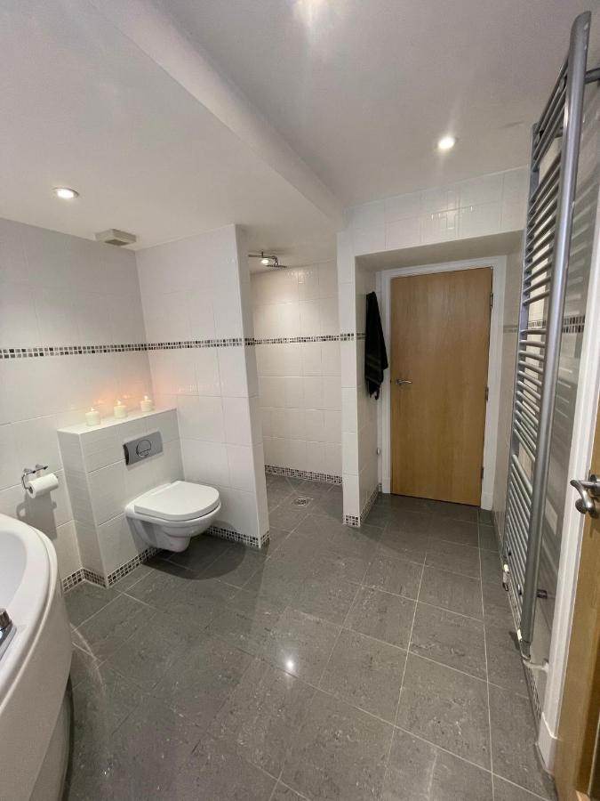 Vikings Duplex Apartment City Centre With Free Parking York Bagian luar foto
