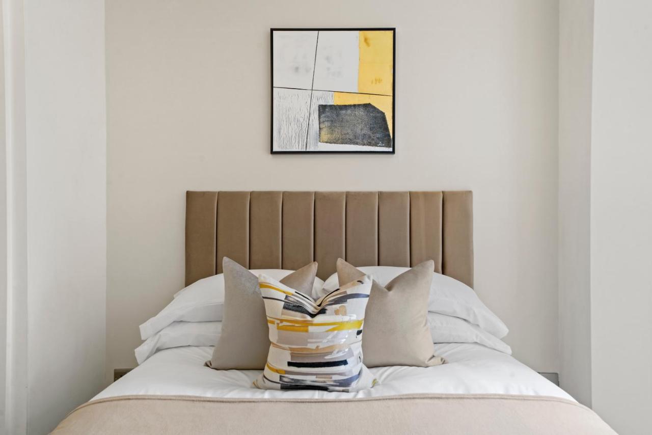 Vikings Duplex Apartment City Centre With Free Parking York Bagian luar foto